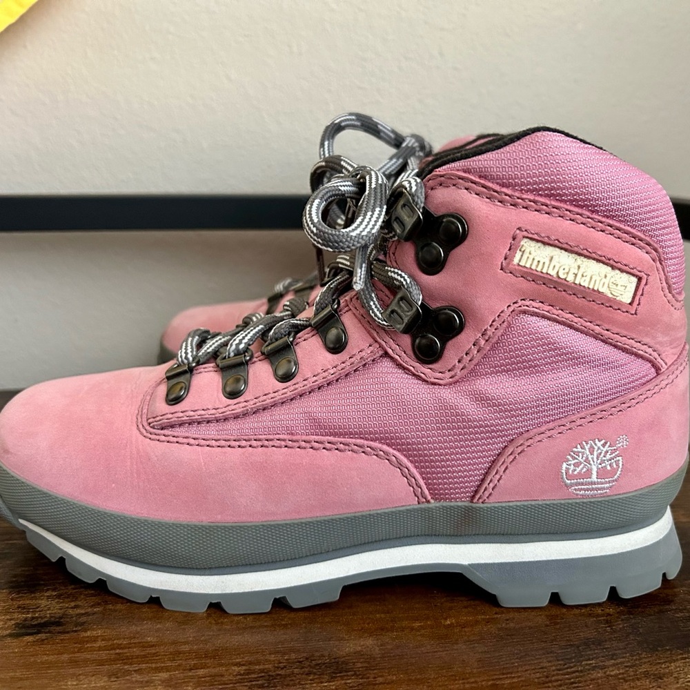 RARE Y2K 💖 Timberland Hiker Boots Size 7